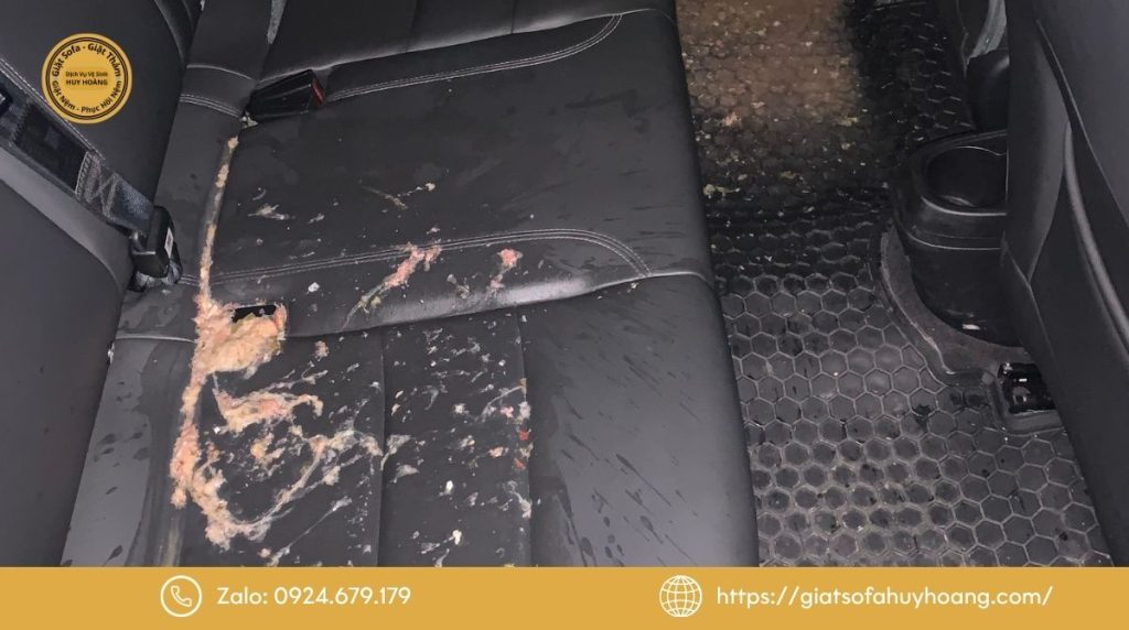 Vệ Sinh Ghế Ô Tô Bị Khách Ói, Khử Mùi